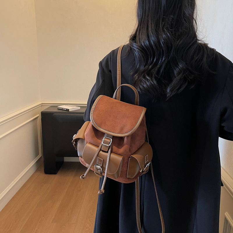 秋冬季复古女式双肩包2025新款通勤百搭后背包时尚撞色外出小书包|undefined