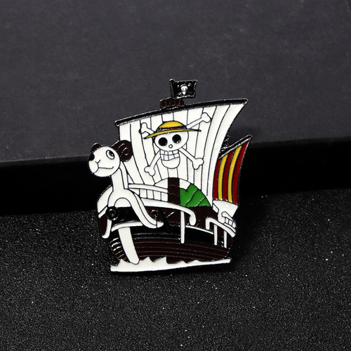 Anime One Piece brooch, Straw Hat Pirates Golden Meri badge, Thousand Miles of Sunshine brooch, pendant