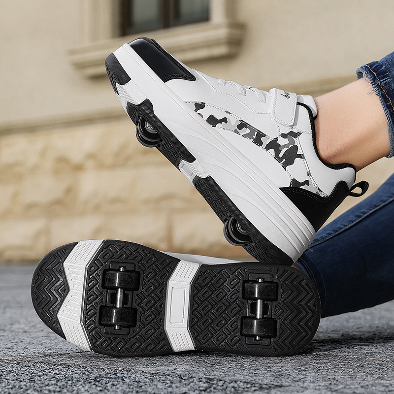 Children's skates for boys on four wheels for students