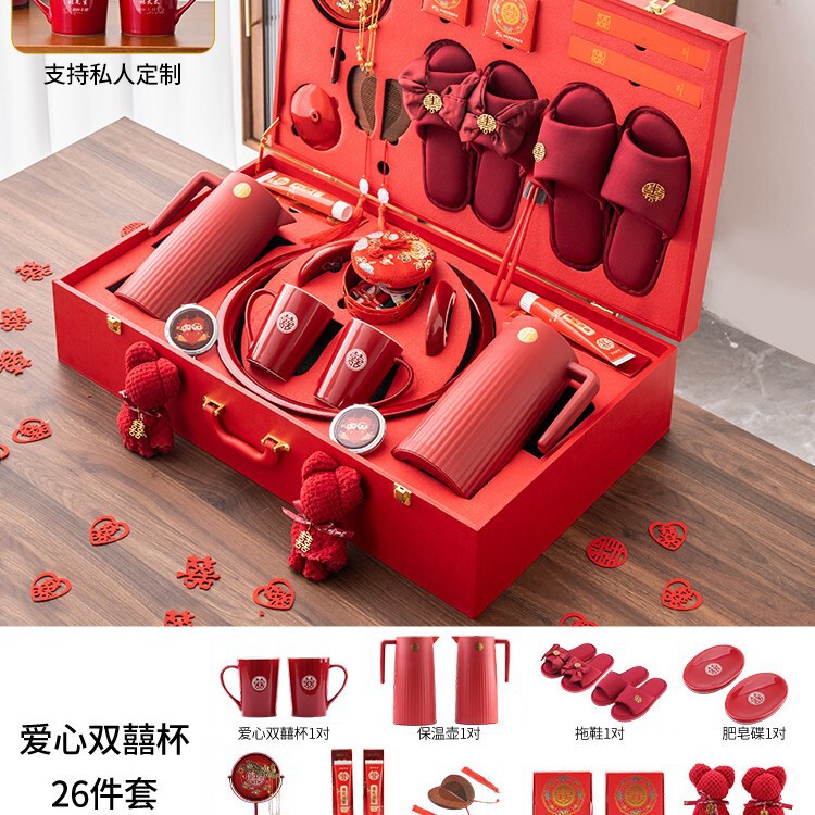 女性用の持参金アイテム、高級ウェディング用品のフルセット、宝物の集合体、結婚式の母家の結婚準備セット|undefined