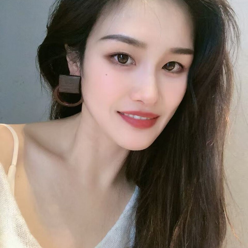 秋冬新款琥珀色圆环拼接原木夸张大耳环设计感个性INS风潮流耳饰|undefined
