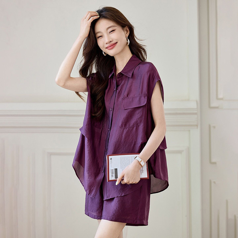 Summer Shorts Suit 2025 High-End New Fashion Style Age-Reducing Casual Slim Shirt Two-Piece Suit Korean Version