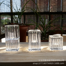 透明四方竖纹加厚底玻璃小烛台 餐厅蜡烛台 方柱体蜡台 拍摄道具