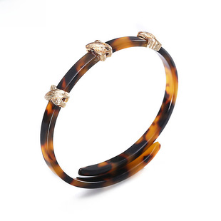 Designer New Fashion Acrylic Bracelet Amber Personalized Fashion Handmade Jewelry Factory Direct Sales Handmade
