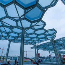 ETFE膜结构 气枕膜结构 商业展览中心天幕 透光透明立面幕墙安装