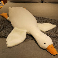 网红可爱大白鹅抱枕毛绒玩具公仔床上夹腿趴睡枕陪睡大号布娃娃