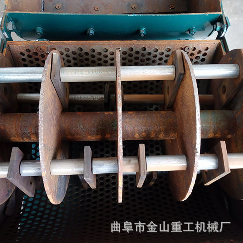 小型油坊豆饼粉碎机 50型饼类粗碎机 新款油渣饼破碎设备