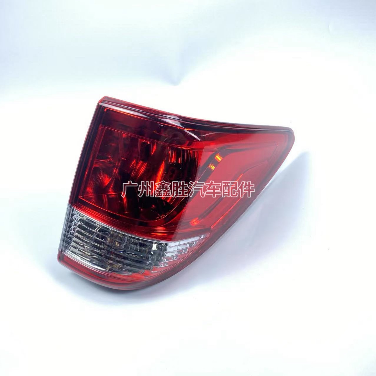 Suitable for Mazda Bt-50 Bt50 2015-2019 Rear Tail Light Brake Light Turn Signal Light