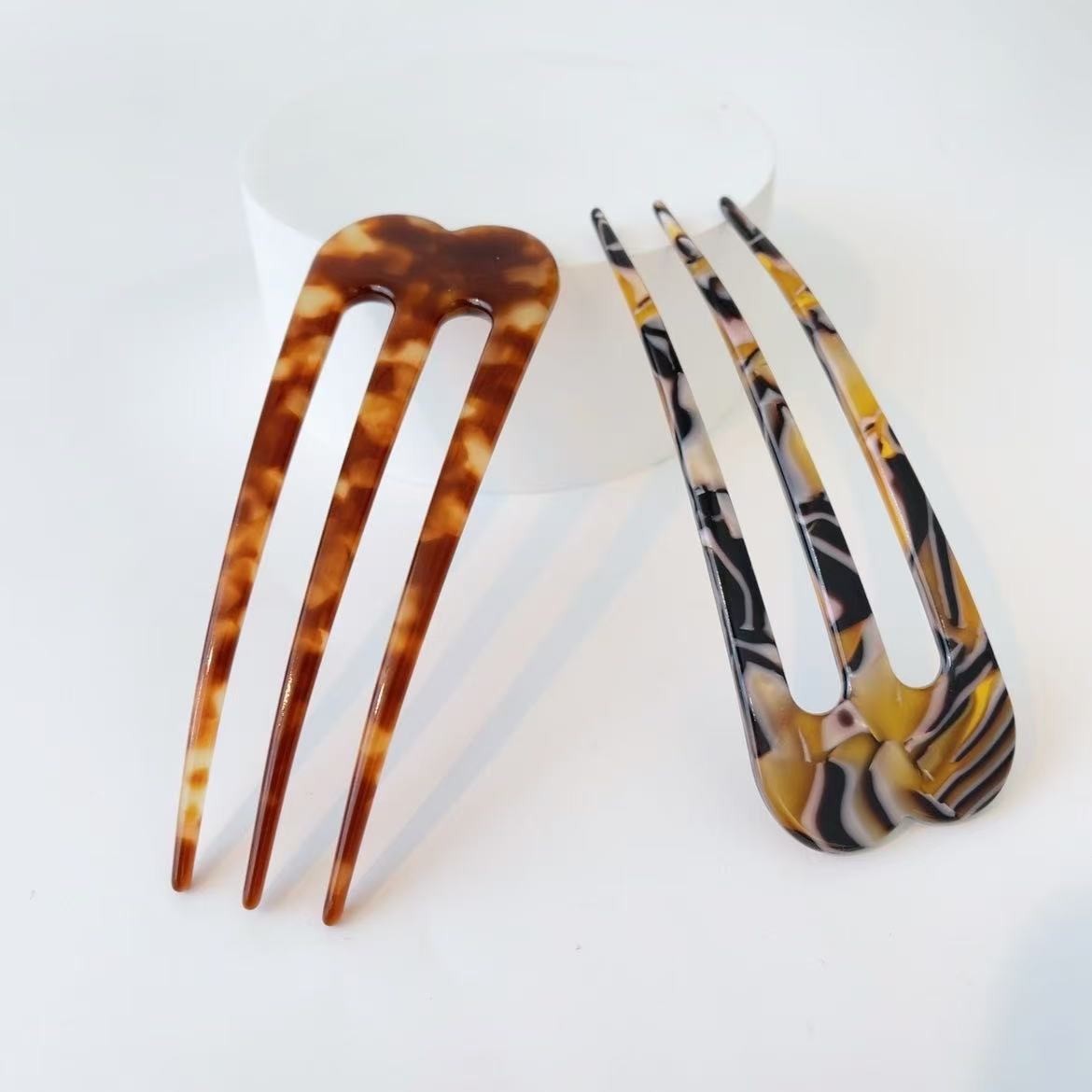 New high-end feeling temperament three-tooth hair pin comb ball head plate hair simple new Chinese hairpin hair accessories wholesale
