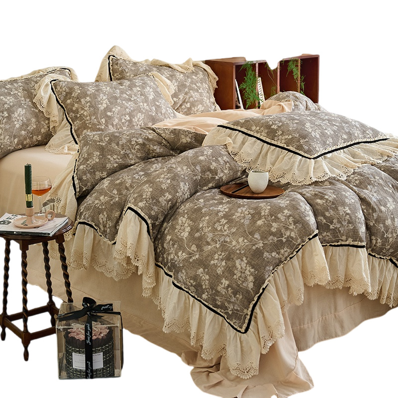 Nordisch-französischer Vintage-Boho-Stil, stiller Herbst-Winter-Stil, neues französisches Retro-Design, hautfreundliches Bettlaken und Bettdecke aus reiner Baumwolle mit Knittereffekt für das Hauptschlafzimmer._voghion.com