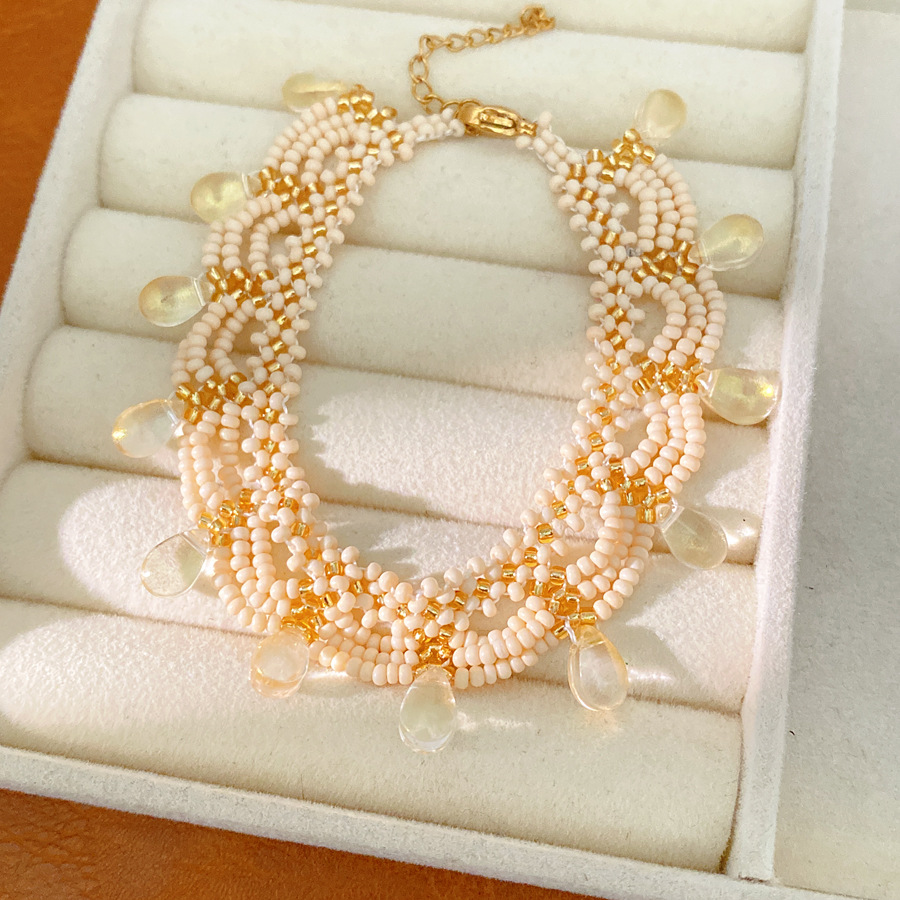 Pulseras de encaje de cuentas de vidrio retro francesa lujo ligero nicho pulseras de alta sensación temperamento de moda joyas al por mayor