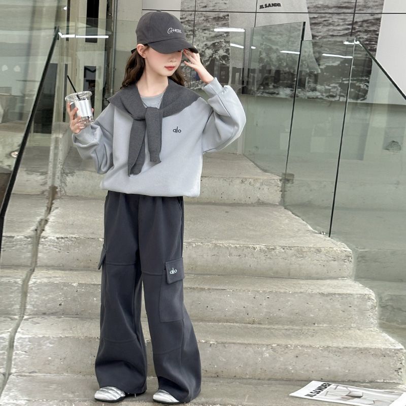 女孩拼色时尚叠穿披肩工装裤套装中大童春秋新款复古运动风两件套|undefined