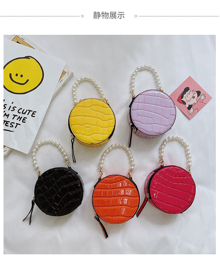 Fashion Pearl Chain Decor Children's Shoulder Bag display picture 8