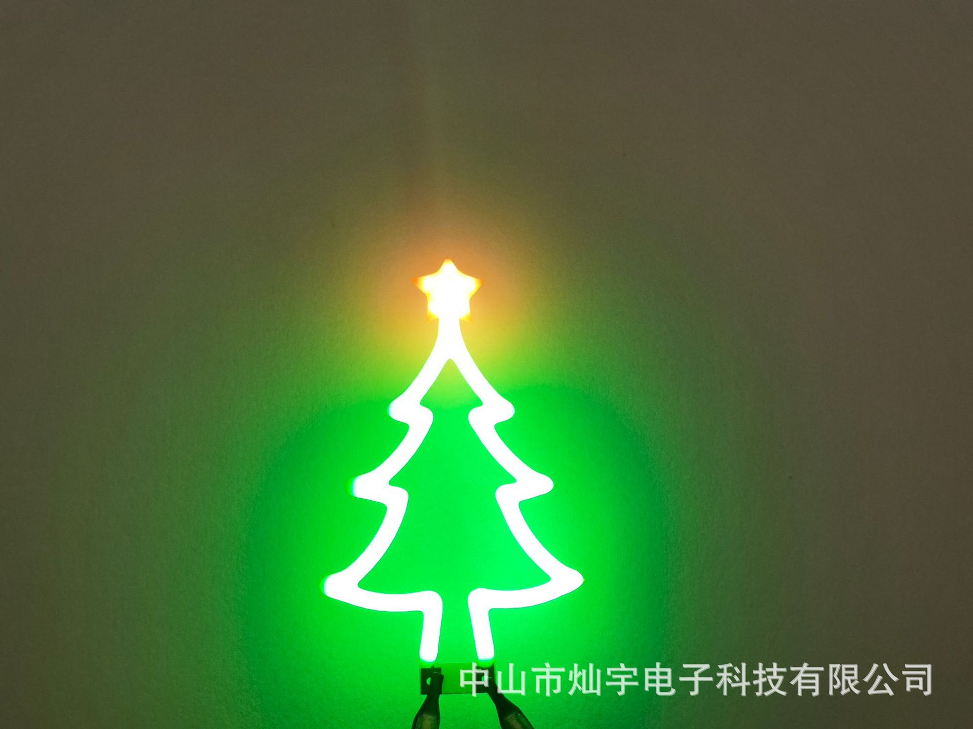 Árbol de Navidad con estrellas-66,6mm-* 3V-2200K + luz verde
