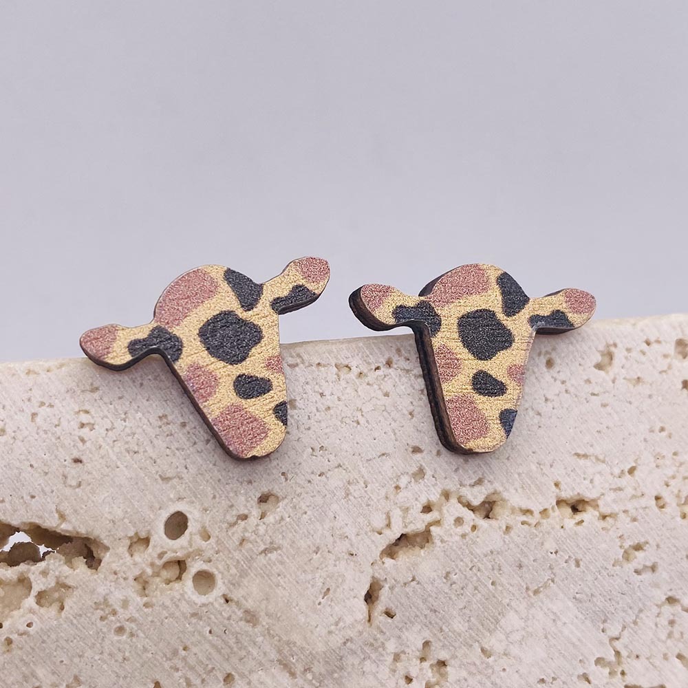 Wholesale Jewelry 1 Pair Retro Star Heart Shape Cattle Wood Ear Studs display picture 5