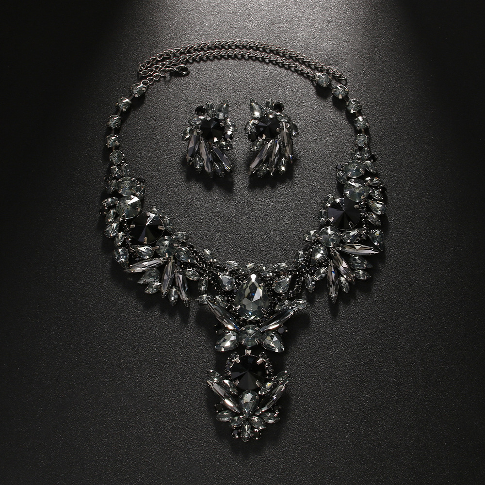 Aliexpress exagerado conjunto de joyas de moda geométrica diamond collar pendientes accesorios Jewelry Set para mujeres