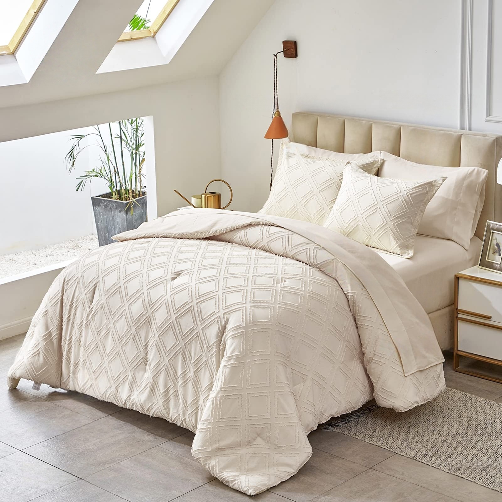 Beige Queen-7 Pieces-06.jpg