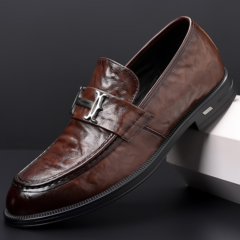 Zapatos casuales de cuero para hombre, nuevos de primavera, de cuero vacuno genuino, formales para negocios, sin cordones, antideslizantes, zapatos planos para hombre. image 9