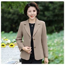 中年妈妈洋气小西装春秋新款气质时尚岁中老年大码女装开衫