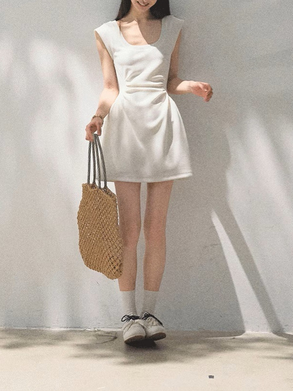 Oakmo Basic* Xiaodao's Summer Lyocell Uネック肌に優しいデイリー直角肩ウエストドレス|undefined