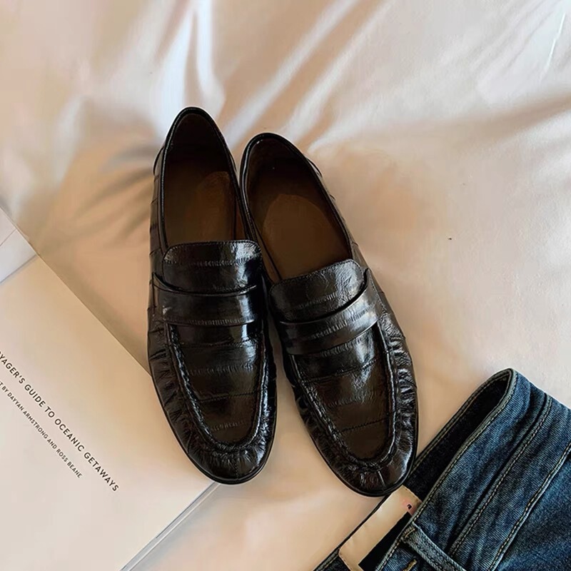 Sheepskin Version~Retro Fashion Handmade Pleated Loafers New British Style Leather Shoes Women's Eel Skin Flat Shoes Sheepskin Version~Retro Fashion Handmade Pleated Loafers New British Style Leather Shoes Women's Eel Skin Flat Shoes