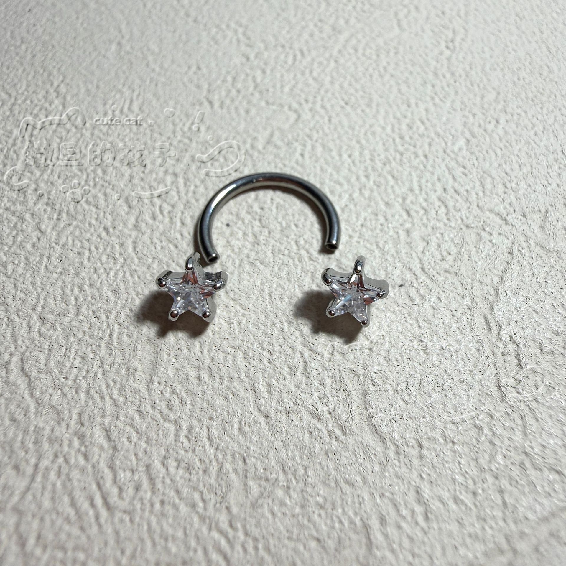 Pointed titanium steel lip stud product view