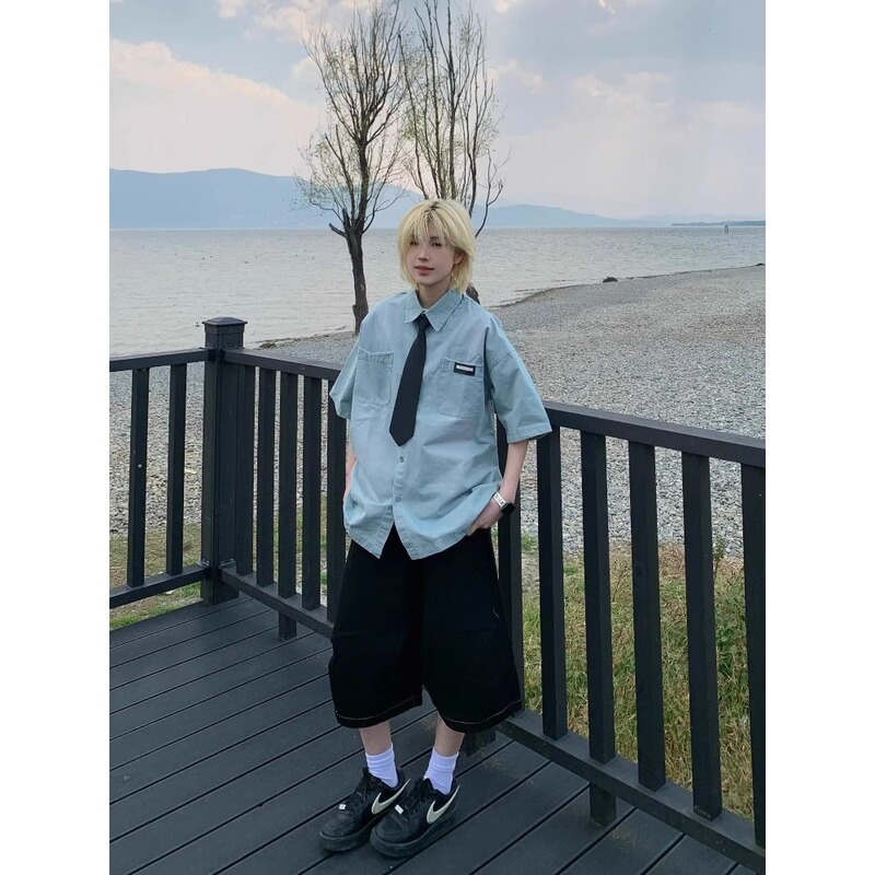 American Retro Design Washed Denim Short-Sleeved Shirts for Men and Women Summer College Style Loose Casual Couple Shirts