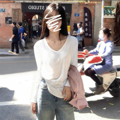 白色长袖打底衫t恤女春秋2025新款v领设计感宽松显瘦百搭薄款上衣