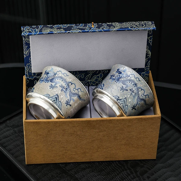 Gift box, style 1