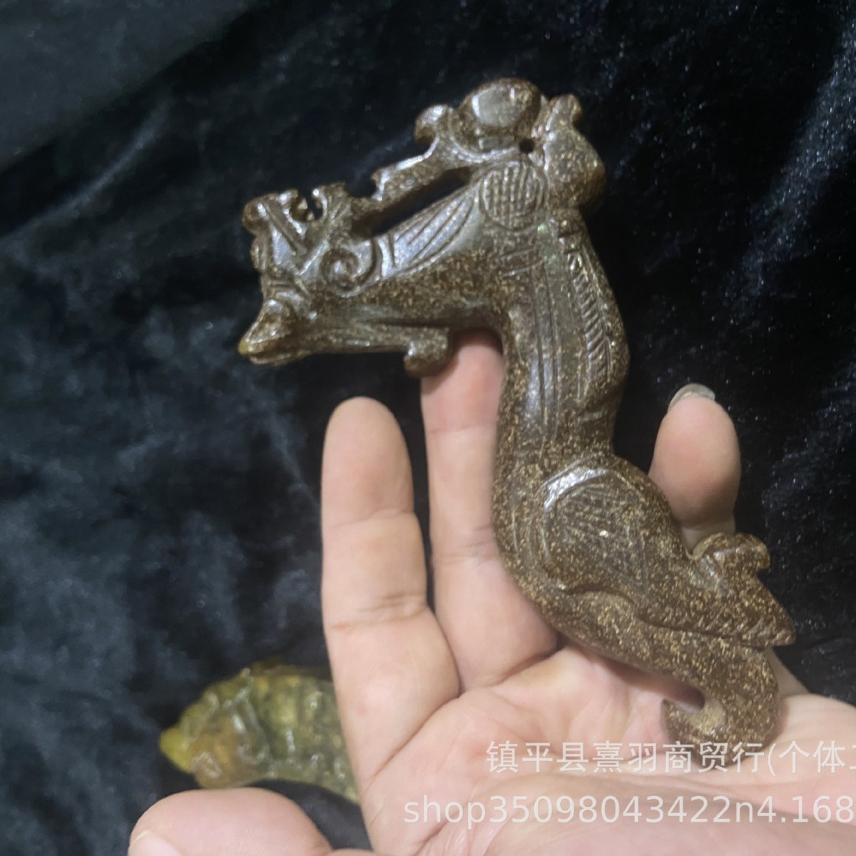 용 모양의 장식품 6