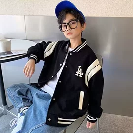 童裤;童套装;普通外套