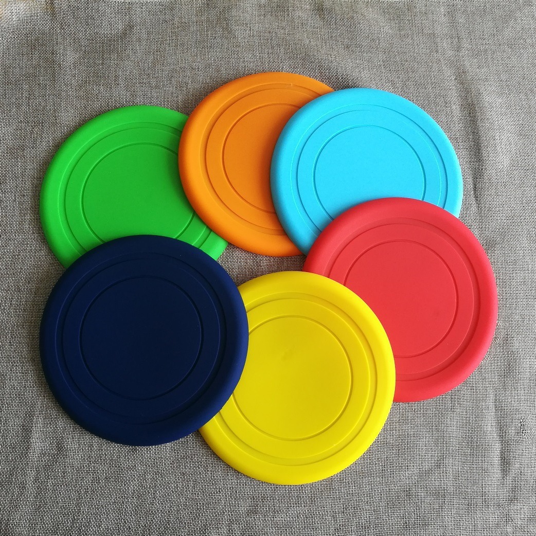 耐咬狗狗玩具硅胶飞盘 儿童玩具软飞盘 户外训练抛掷飞盘