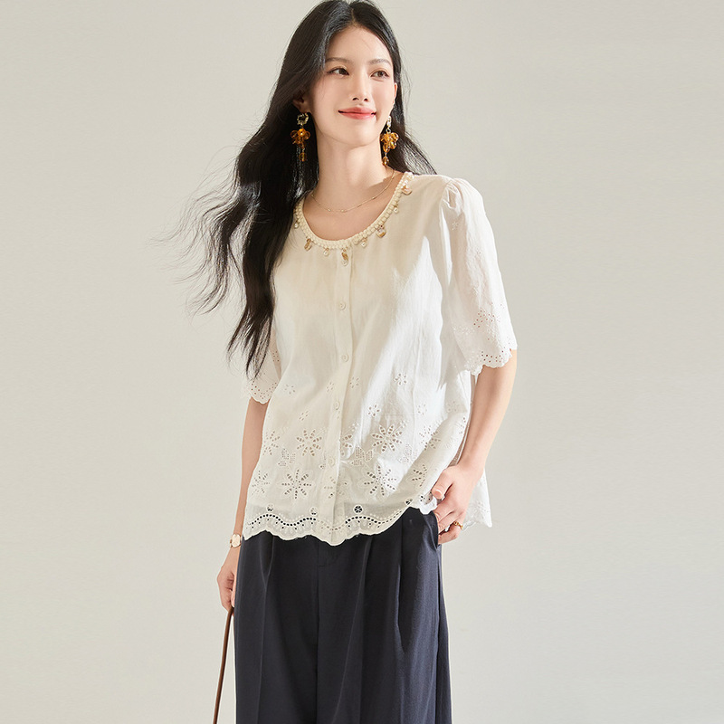 Summer New Style Shell Lace Decoration French Cut Out Lace Pure Cotton White Shirt Women's Loose Top 18915