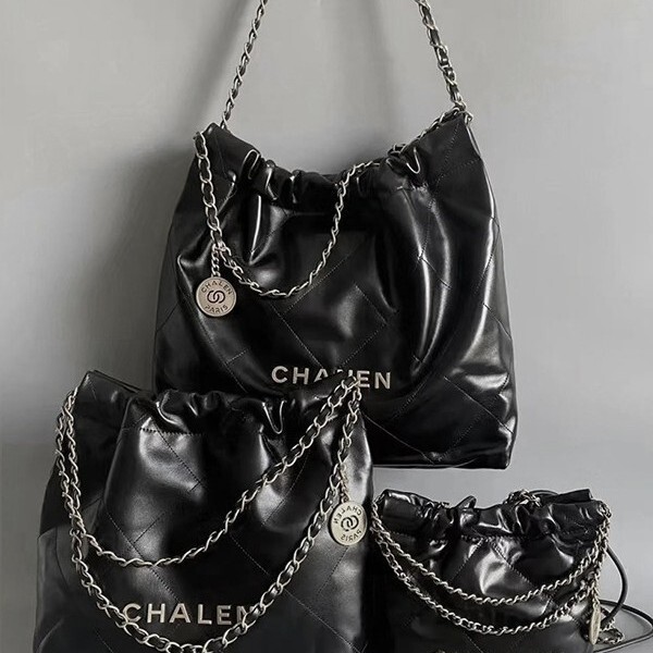 High Version Xiaoxiangjia Garbage Bag Genuine Leather 22Bag Tote Bag Quilted Chain Bag Large Capacity Shoulder Commuter Bag High Version Xiaoxiangjia Garbage Bag Genuine Leather 22Bag Tote Bag Quilted Chain Bag Large Capacity Shoulder Commuter Bag