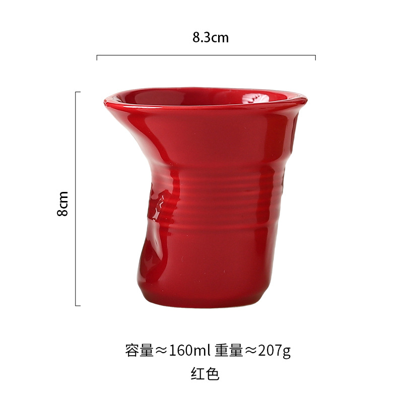 Estilo de nicho Taza de cerámica de alto valor irregular francesa Taza de café Diseño de pliegues Taza de enjuague bucal de alta calidad al por mayor