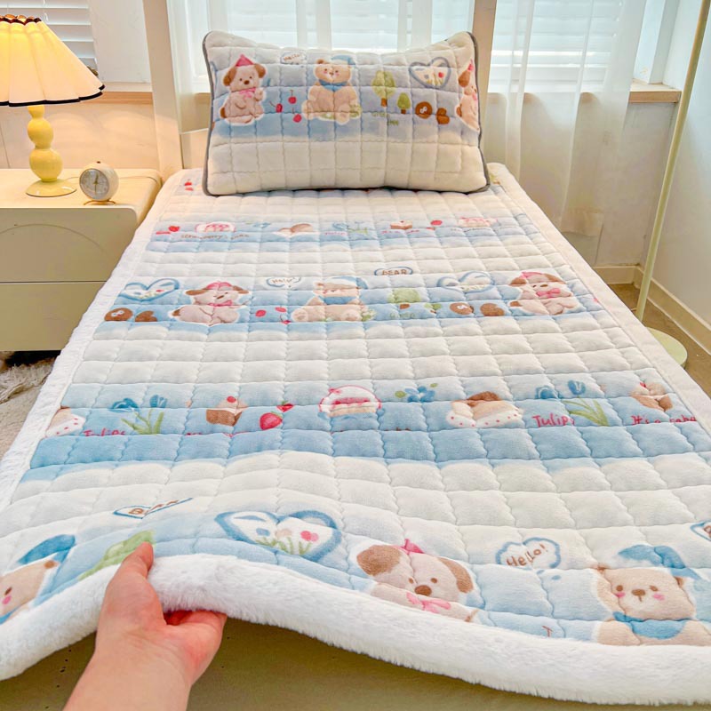 따뜻한 벨벳 엣지 매트리스가 행복을 나누다