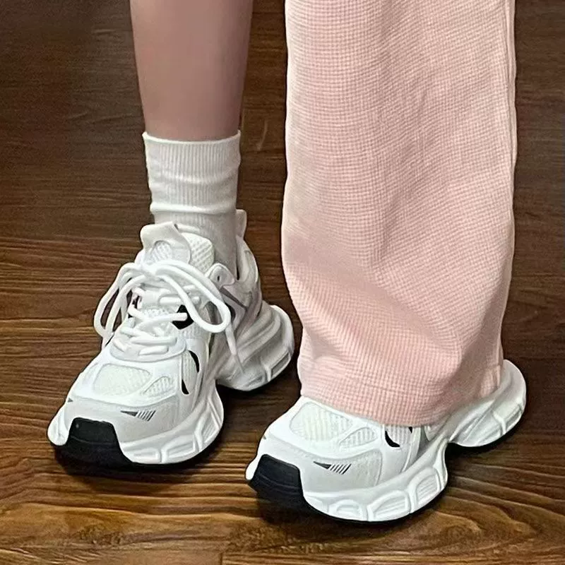 Обувь папы Женская обувь 2024 новая осенняя и зимняя сетка дышащая повседневная спортивная обувь дикая толстая подошва летняя белая обувь