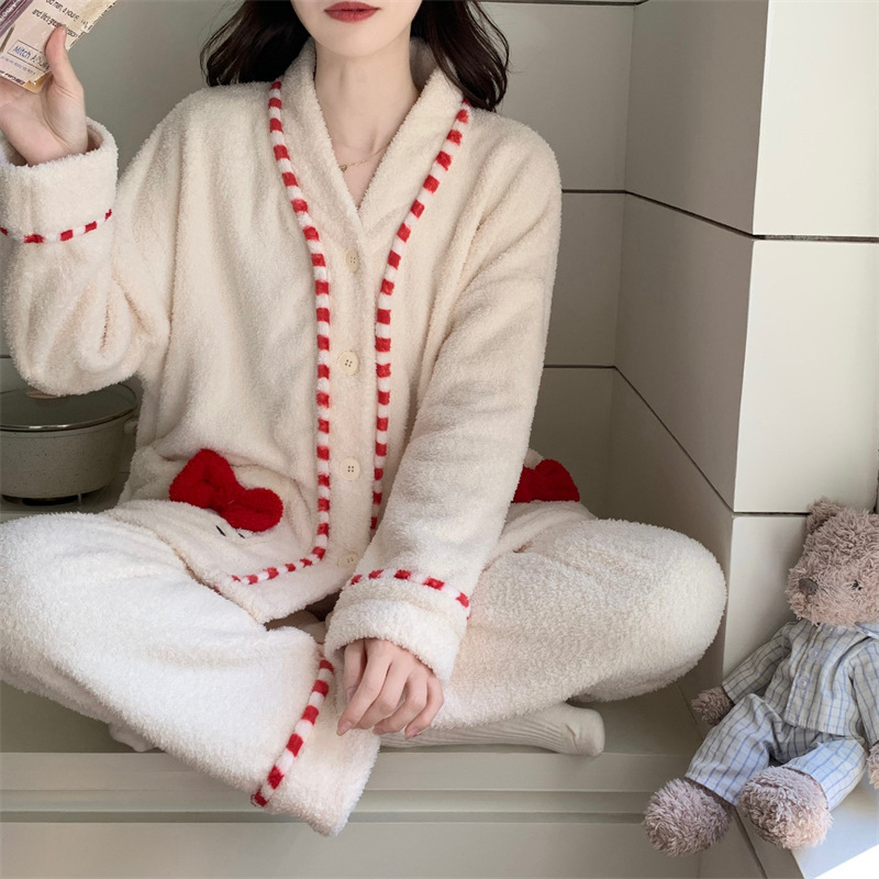 Flannel Pajamas for Women, Round Neck, Winter Sweet Style, Youthful, with Pockets, Warm, Thickened, Fleece-Lined, Cartoon Cat Loungewear