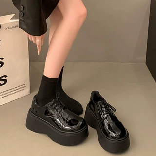 黑色复古英伦风厚底小皮鞋女2025新款春秋圆头百搭配裙子增高单鞋