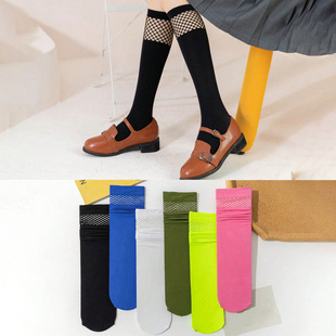 �羳Ů���ļ�ɫ�@��С���m���Z�q��ϵܛ�ðٴ���O�W�m�T�����l