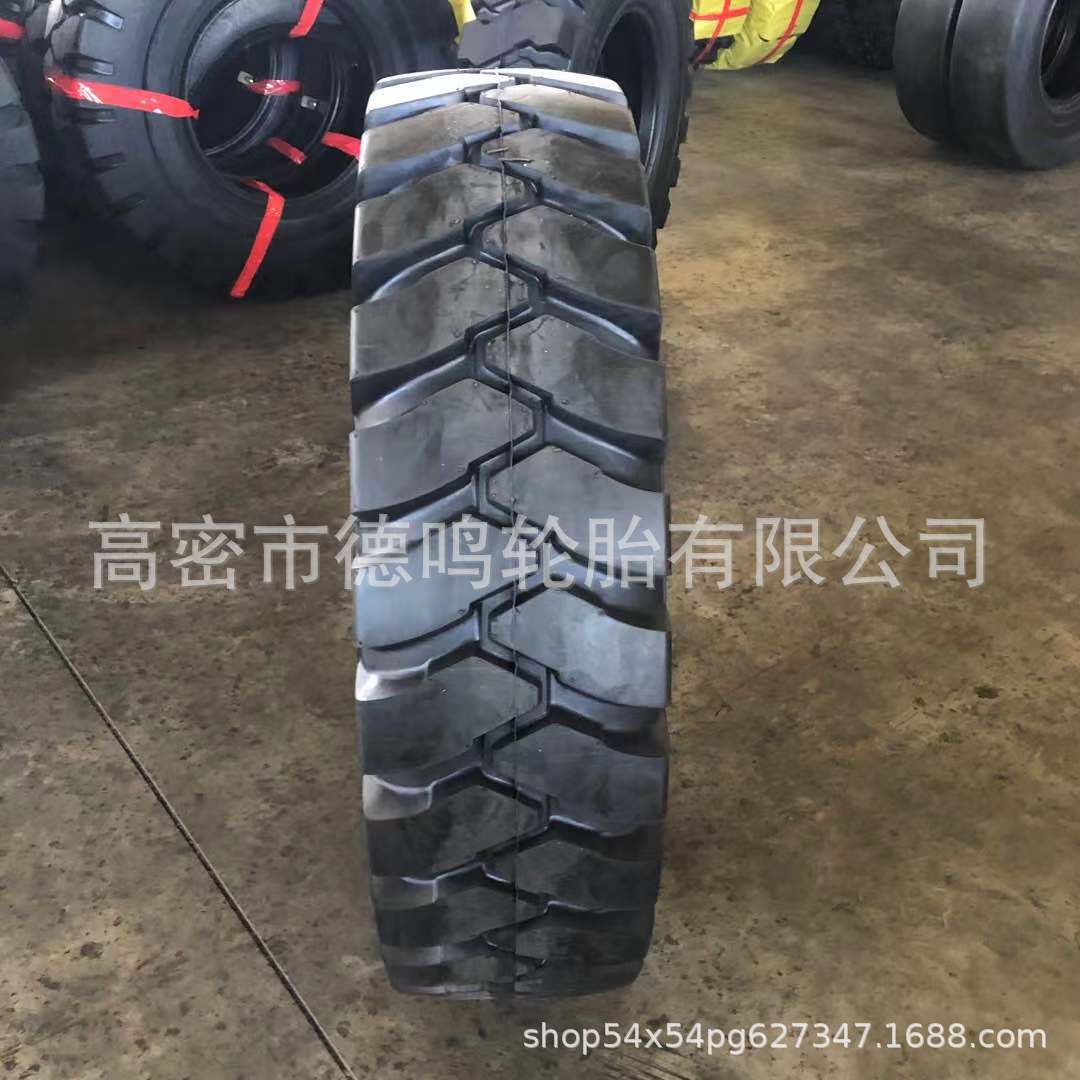 Neumático del desierto 14.00-20 Suministro de neumáticos para camiones volquete 1400-20