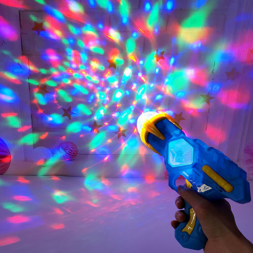 新款电动八音枪儿童太空投影发光玩具枪灯光会转动男女孩地摊玩具