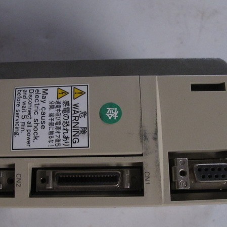 台州信达 二手欧姆龙驱动器 R88D-UA12HA 包好 询价