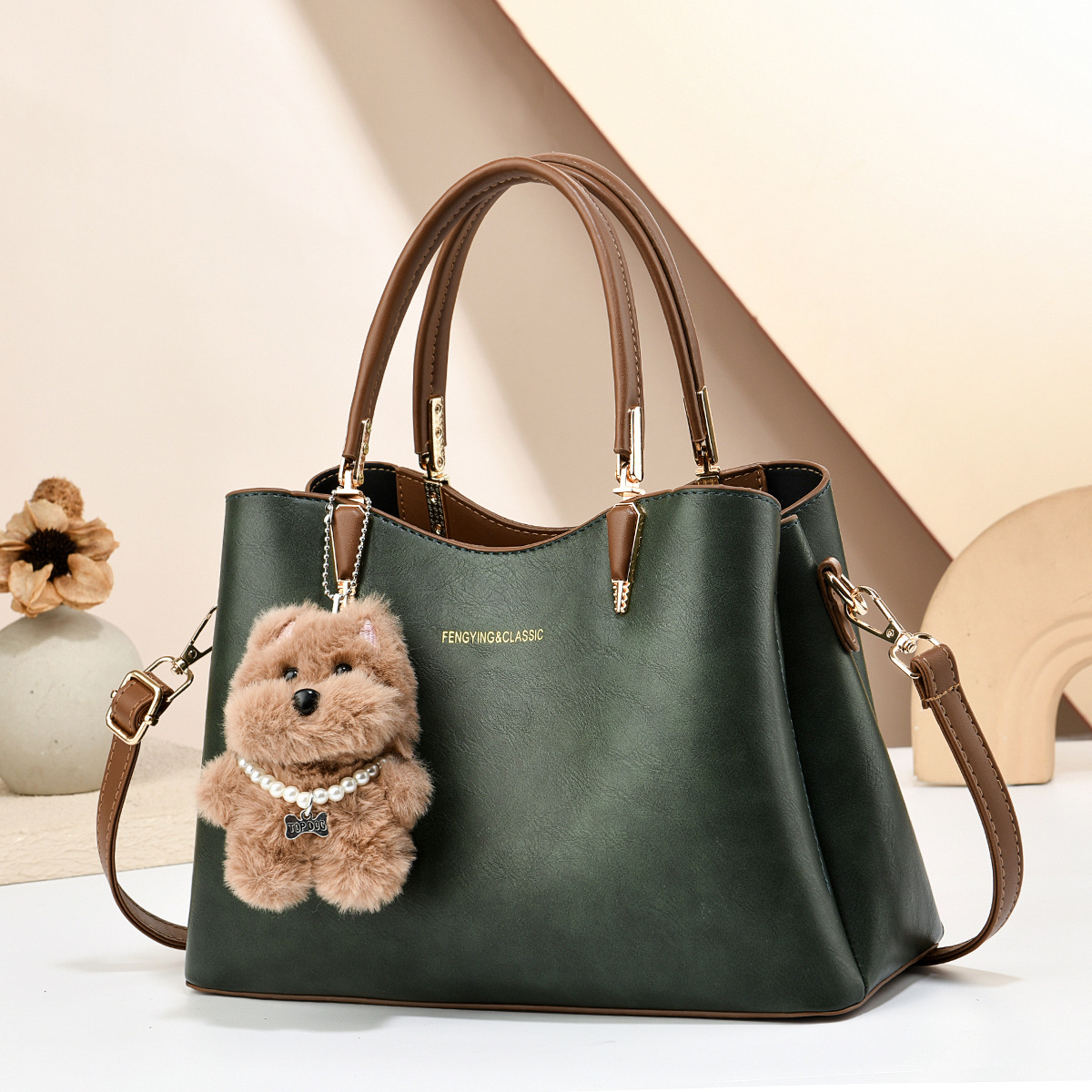 Bolso de mano de gran capacidad 2025 nueva moda mochila casual muñeca de dibujos animados colgante mochila bolsas transfronterizas