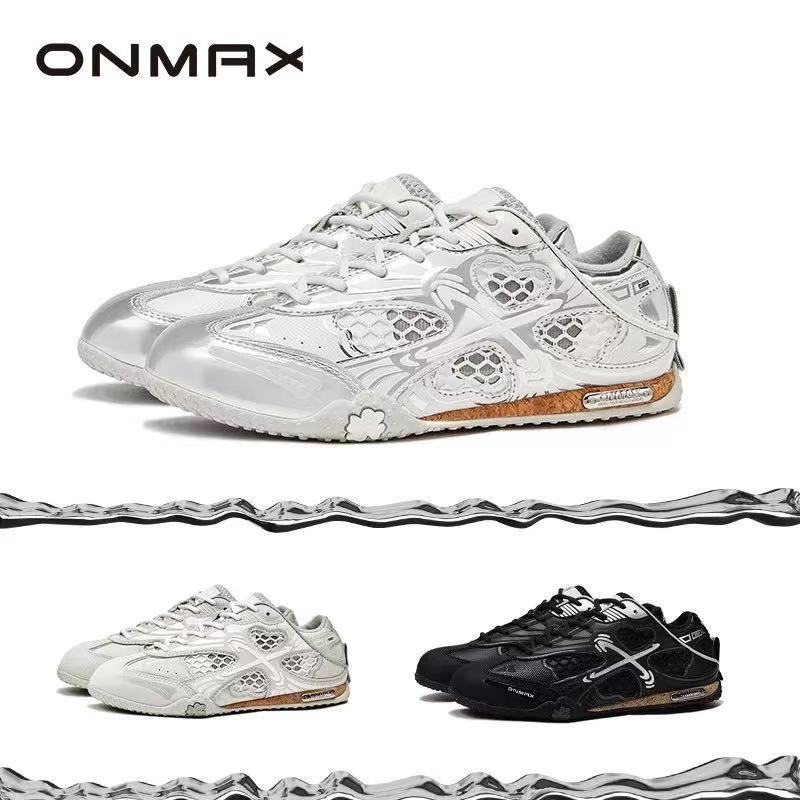 [Celebrity Same Style] Onmax~Four-Leaf Clover 2025 Early Autumn New Thin-Soled German Training Sports Ballet Silver Women's Shoes