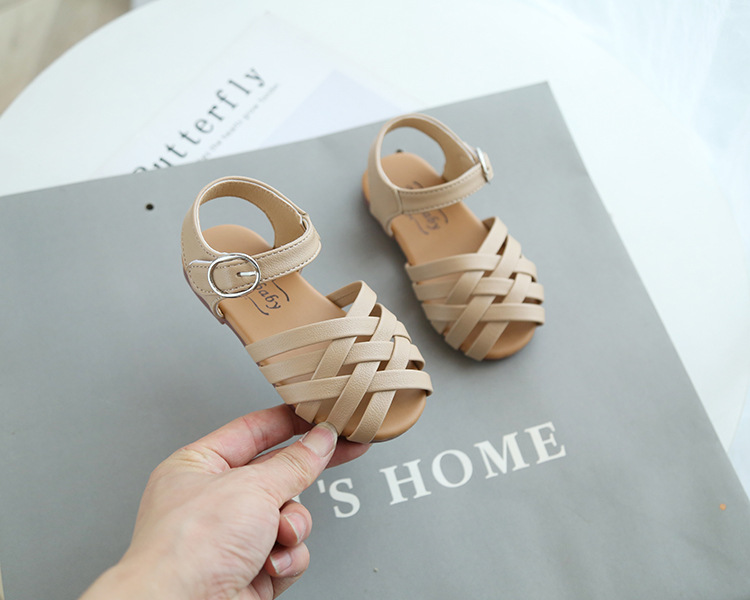Baotou Sandals with Soft Sole Korean Hollow Small Leather Summer New Girl's Roman 2022 Children's Shoes_voghion.com
