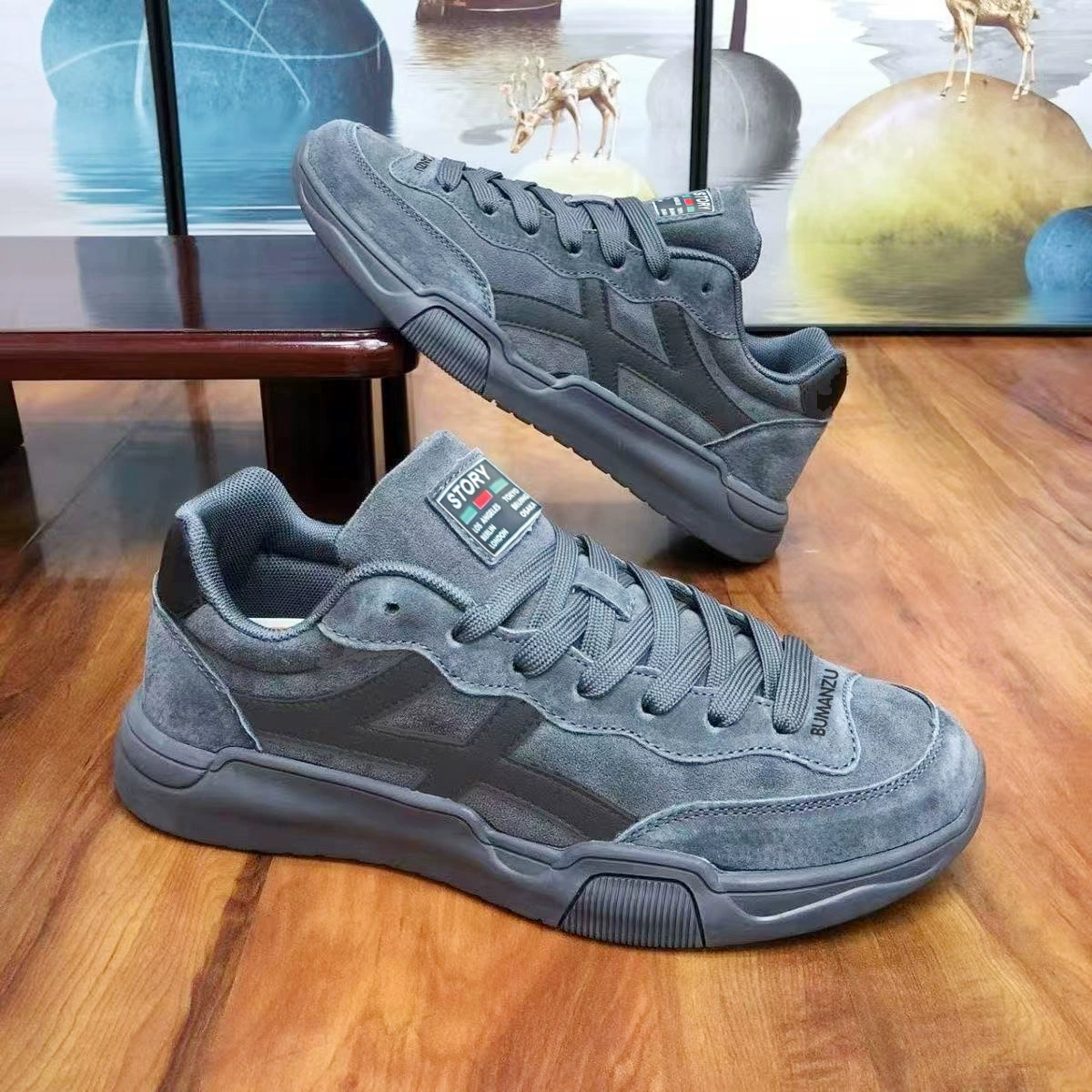 2025 новая мужская обувь с круглой головкой шнуровка ретро трендовые кроссовки на мягкой подошве моды дикие повседневные папы обувь