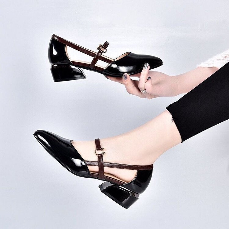 2024 nuevos zapatos de mujer tacones de cuero lacado de cuero suave cómodo de moda versátil de un solo pie para mujeres