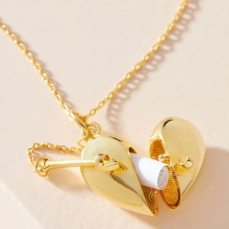 Golden love (no words)