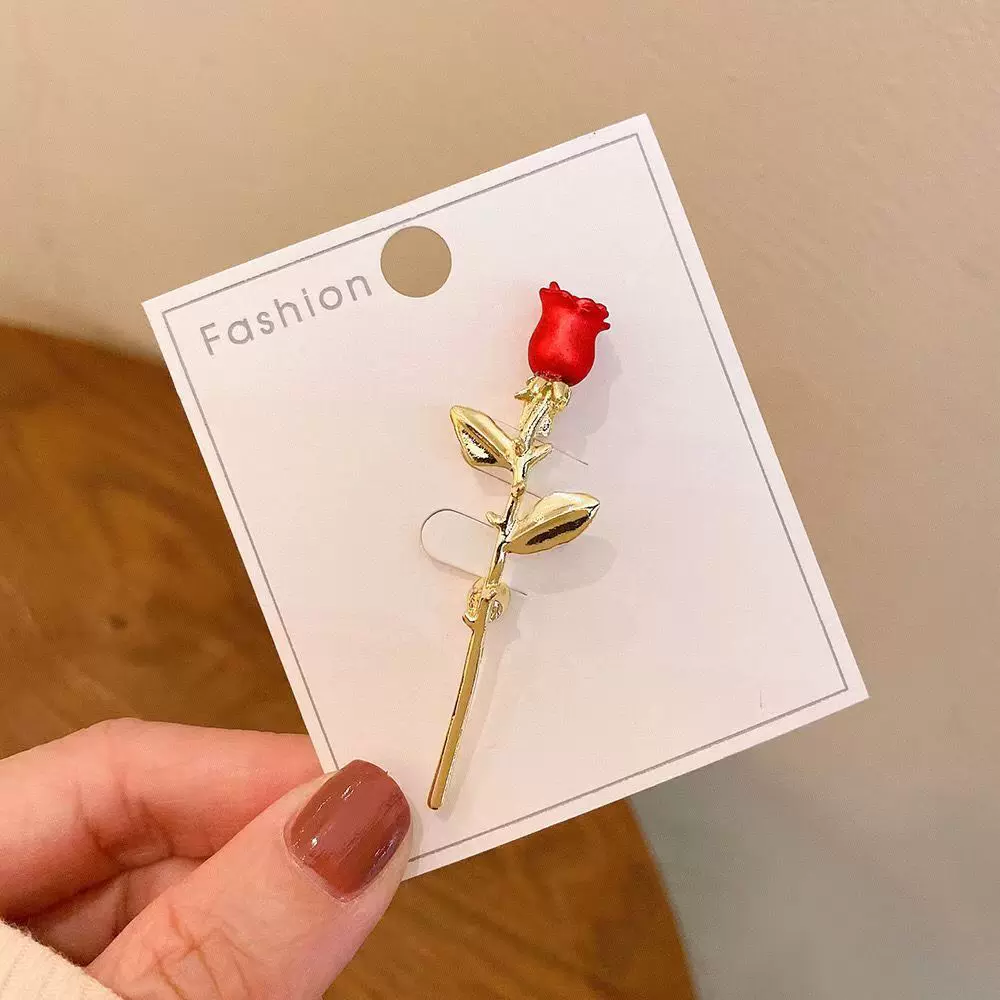 红色玫瑰花朵胸针女时尚合金高端胸花结婚配饰秋大衣西装精致别针